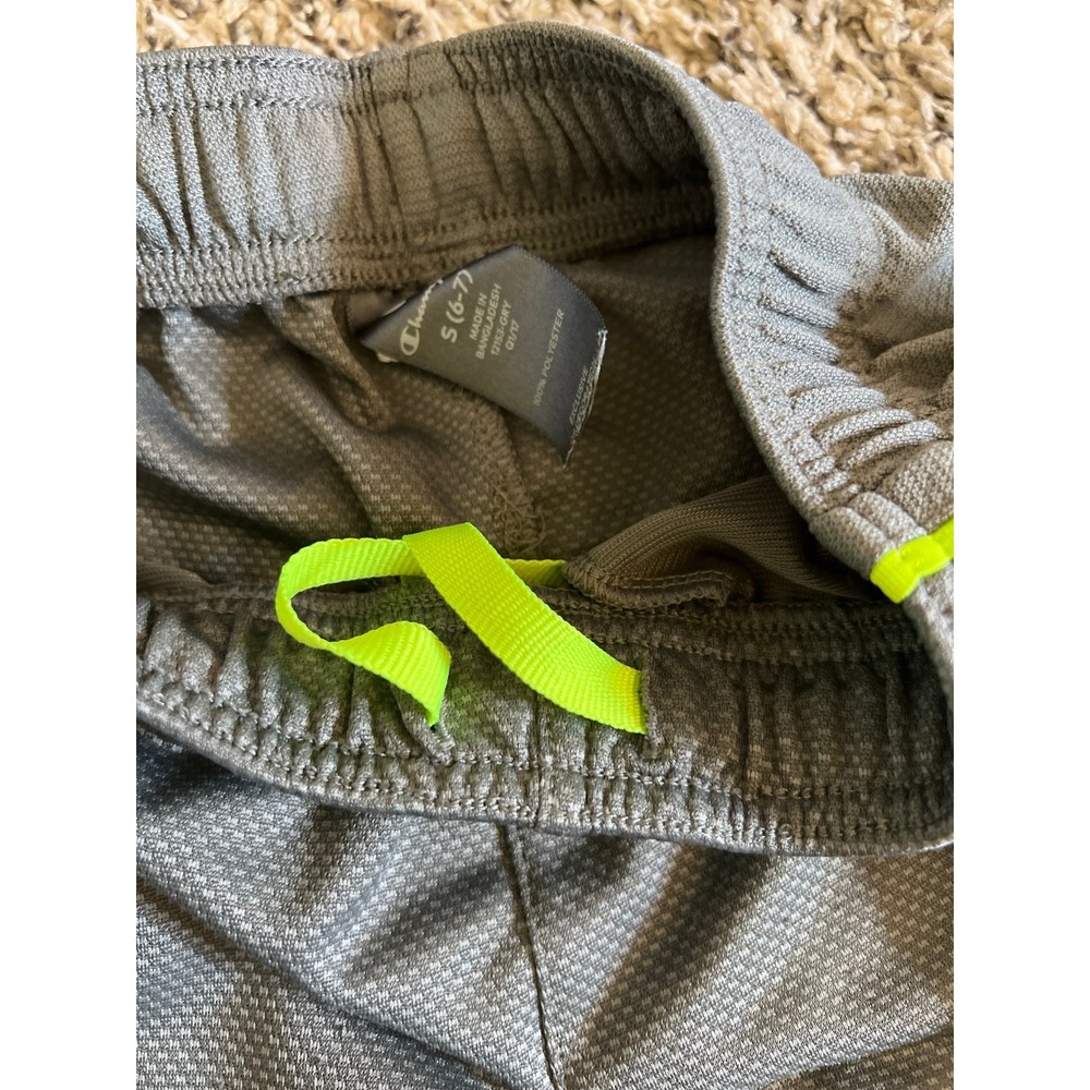 Champion Boys Gray Neon Green Active Shorts Size 6/7 - Picture 7 of 9